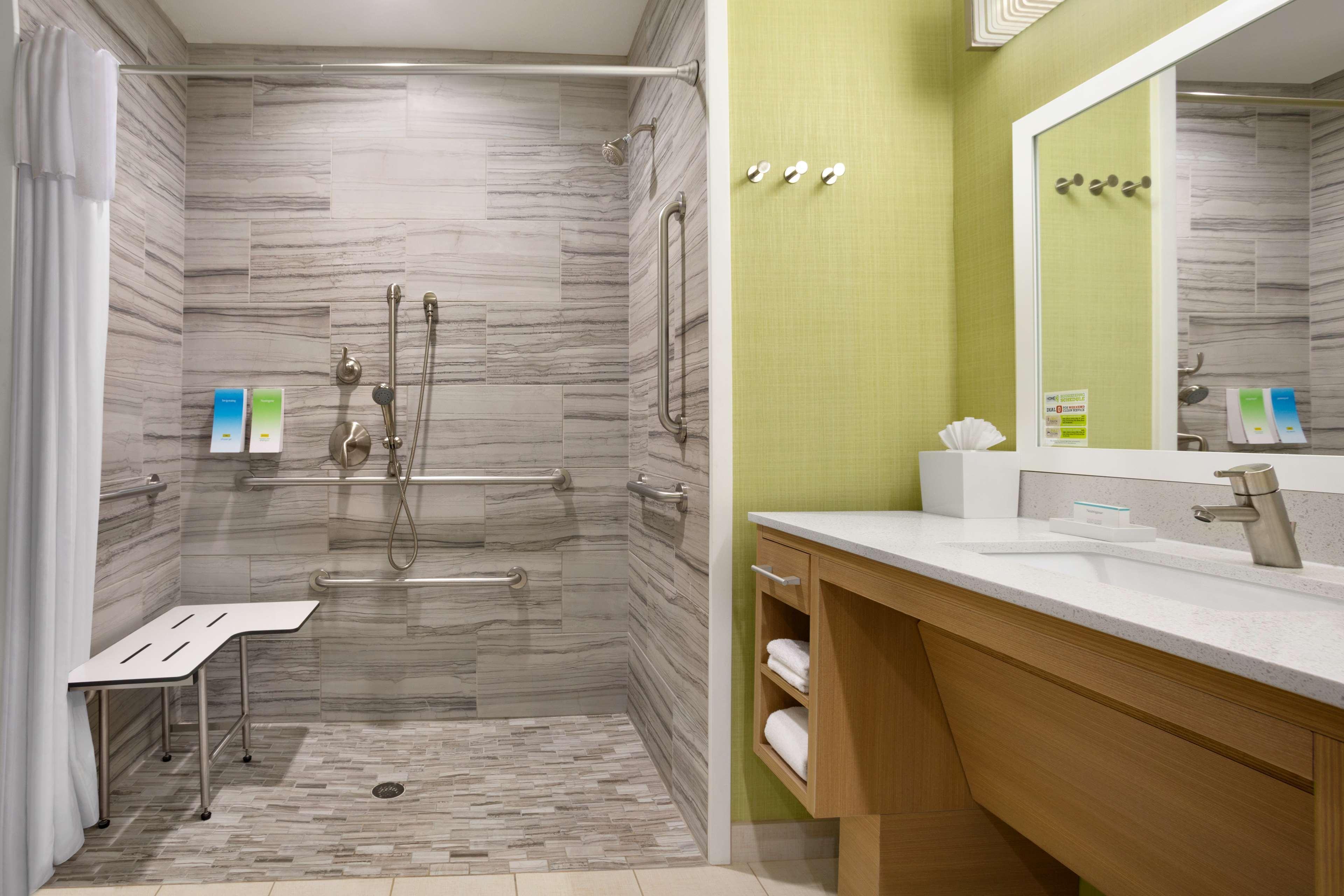 Home2 Suites By Hilton Shenandoah The Woodlands Exterior photo